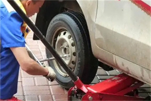 海珠附近拖车24小时服务热线电话